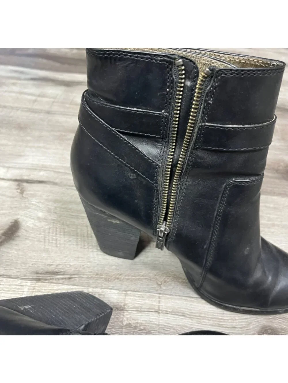 Frye women’s casual